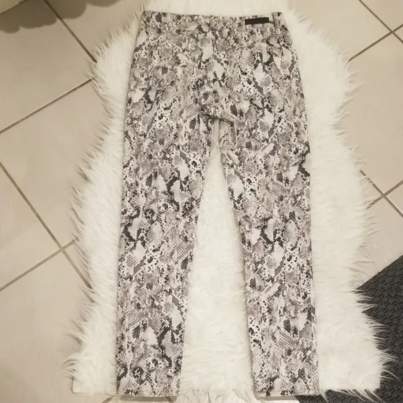 💕SANCTUARY💕 Snake Skin Print Ankle Skinny Je…