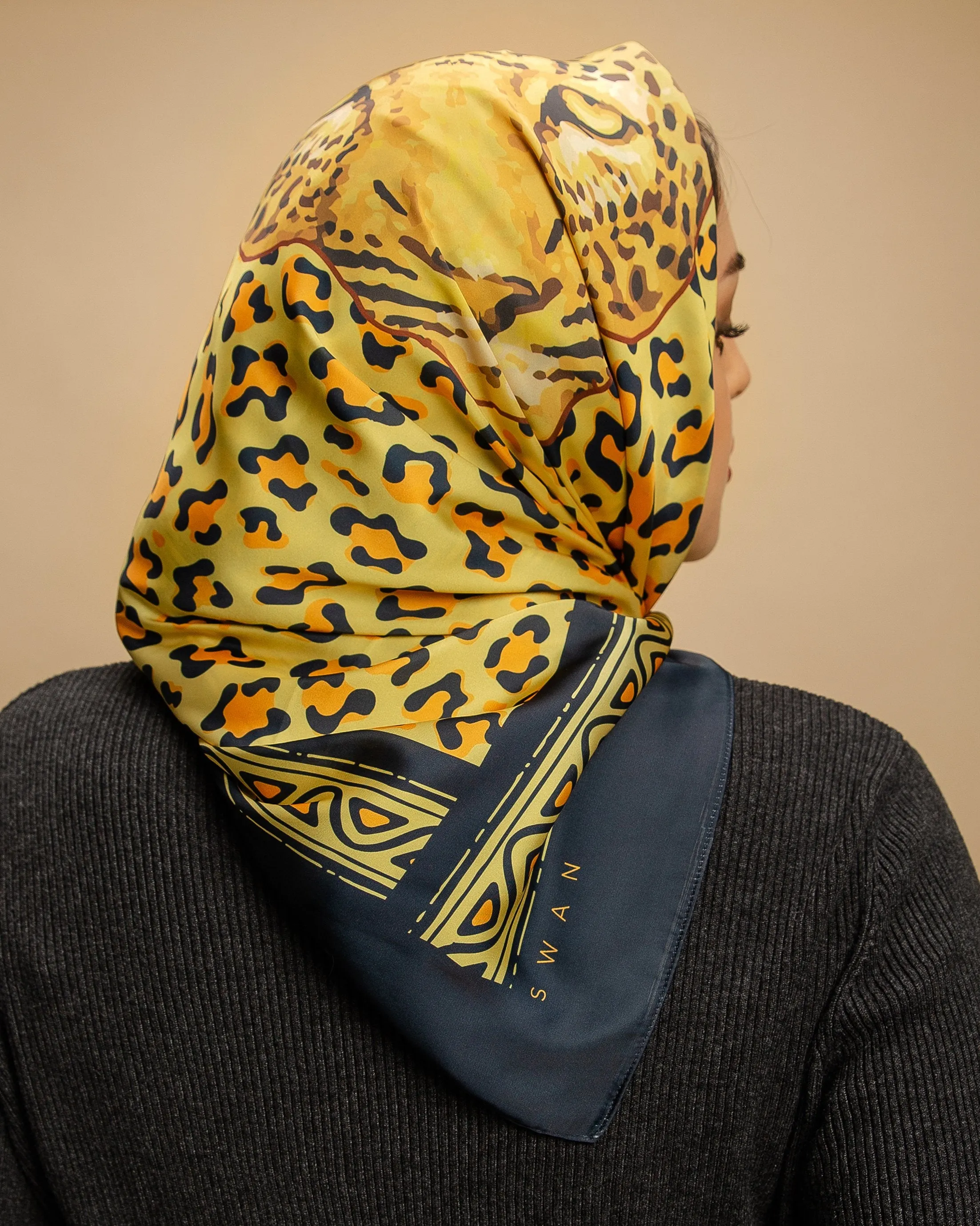 Scarf African Leopard