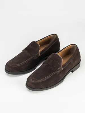Seve Suede Loafers in Brown