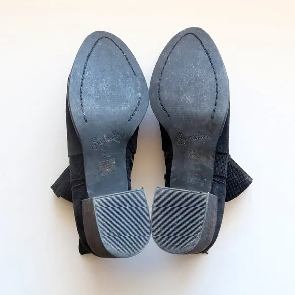 Seychelles Revolve Black Suede Leather Block Heel Ankle Boots / Booties Size 8.5