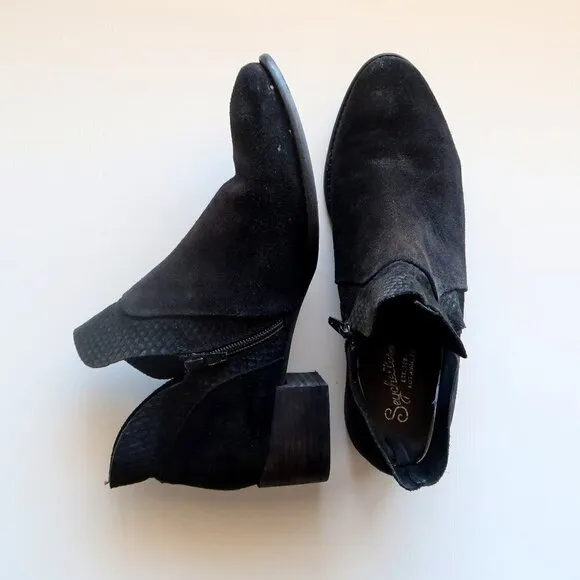 Seychelles Revolve Black Suede Leather Block Heel Ankle Boots / Booties Size 8.5