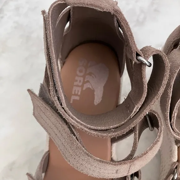 SOREL Cameron Wedge Multi-Strap Espadrilles Omega Taupe Sea Salt Size 6.5
