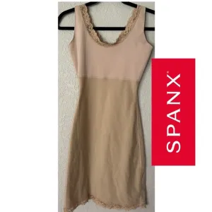 Spanx Lace Full Body Support Slip Bodycon Shapewear Size Medium Nude