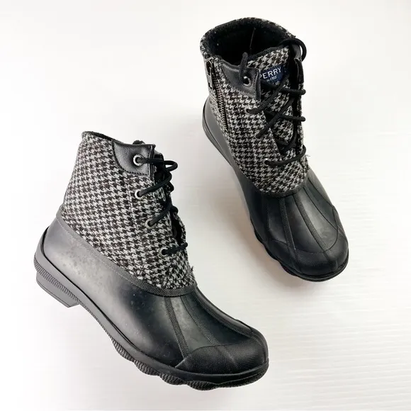 Sperry Boots womens 6 Syren Gulf Tailored Duck Rain Boots Plaid Black Grey