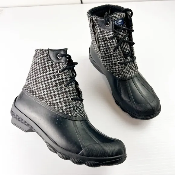 Sperry Boots womens 6 Syren Gulf Tailored Duck Rain Boots Plaid Black Grey