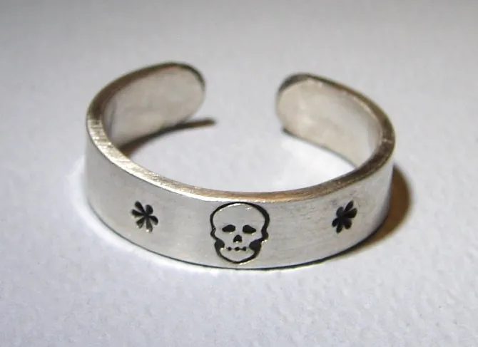 Sterling Silver Adjustable Finger Ring with Skull Design