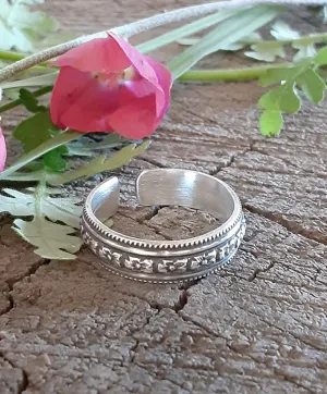 Sterling silver adjustable thumb ring or finger ring
