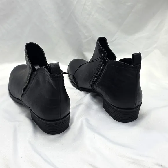 Sun   Stone cadee Faux Leather Womens 10 Stylish Black ankle Boot Almond Toe Nib
