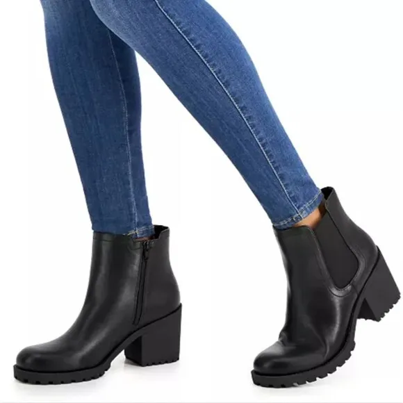 Sun   StoneWomen's Morghan Lug Sole Block-Heel Booties, Size 10