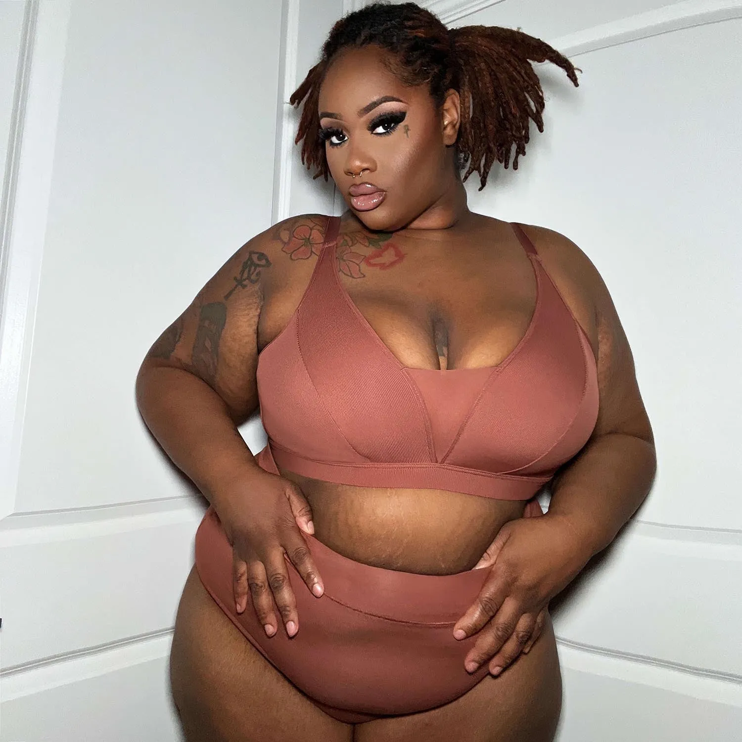 Super High Waist Panties - Root Beer