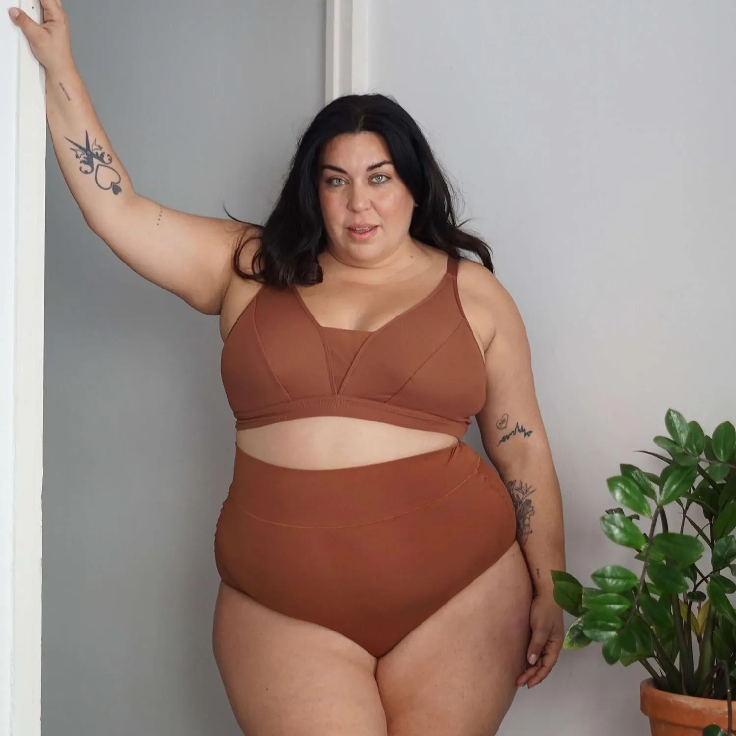 Super High Waist Panties - Root Beer