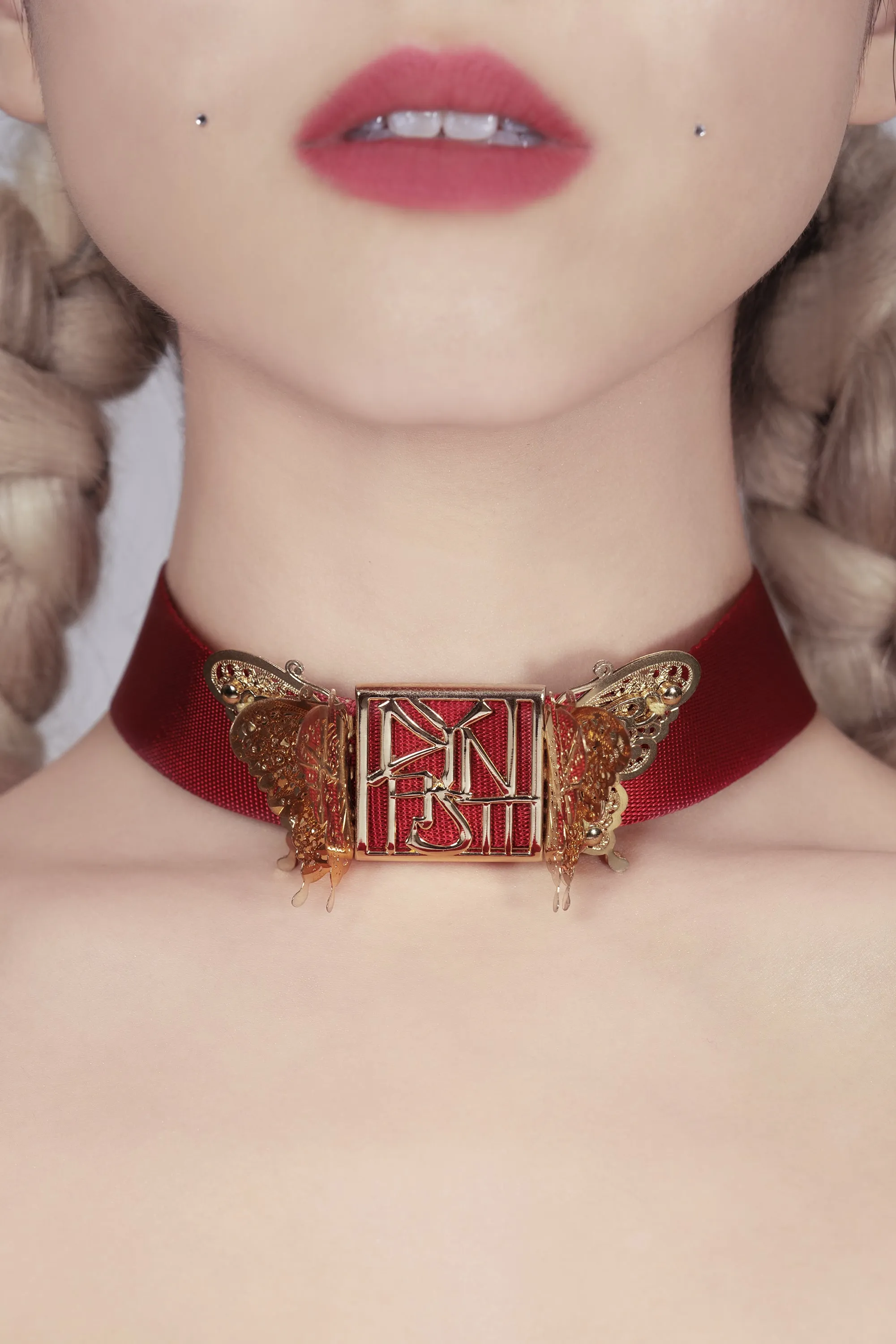 The Crimson Butterfly 3D Noir Choker