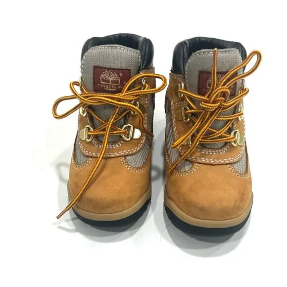 Timberland toddler Field boots in wheat nubuck size 8.5 Classic Trendy