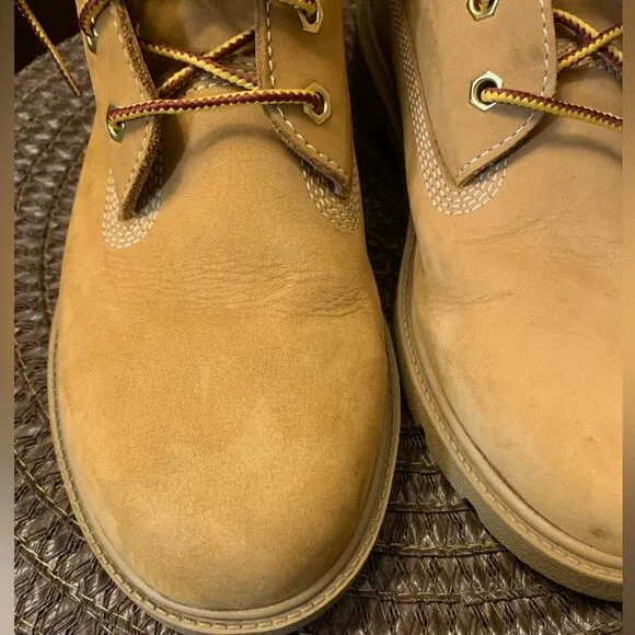 Timberland Classic Boots Boys Kids Size 6 Big Kids Waterproof Nubuck Wheat 10960