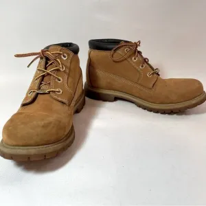 Timberland Nellie Chukka leather ankle boots in wheat beige women’s 9