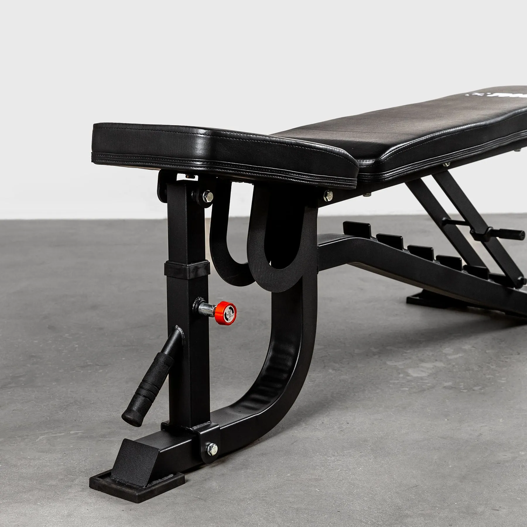 TWL - ADJUSTABLE BENCH