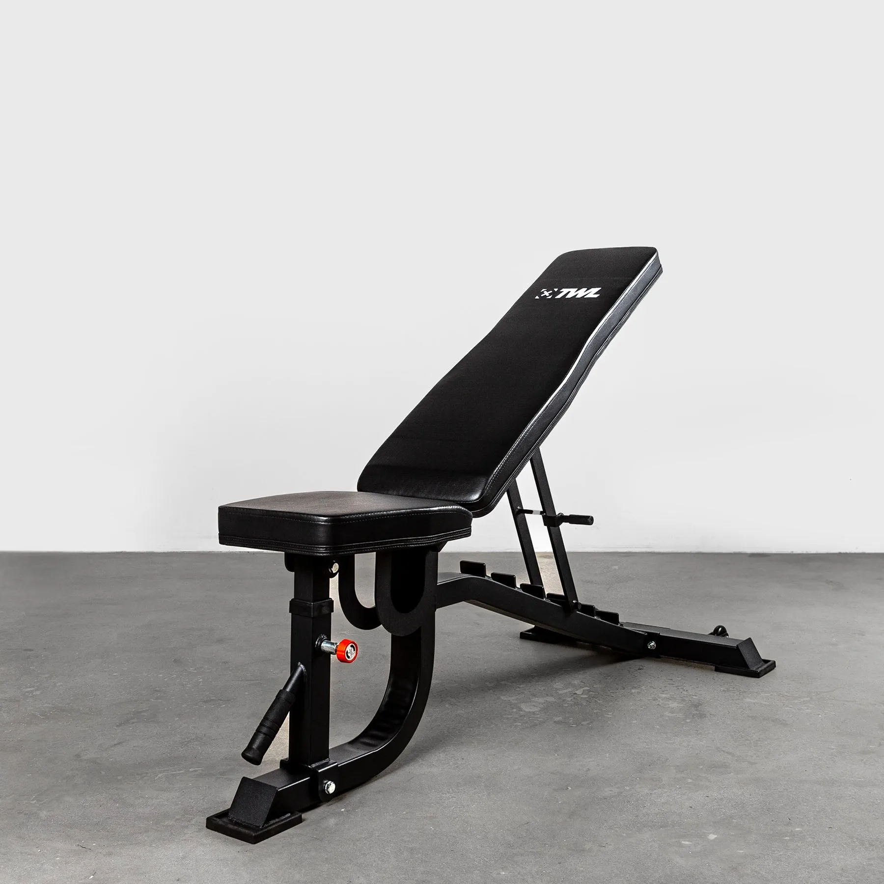 TWL - ADJUSTABLE BENCH