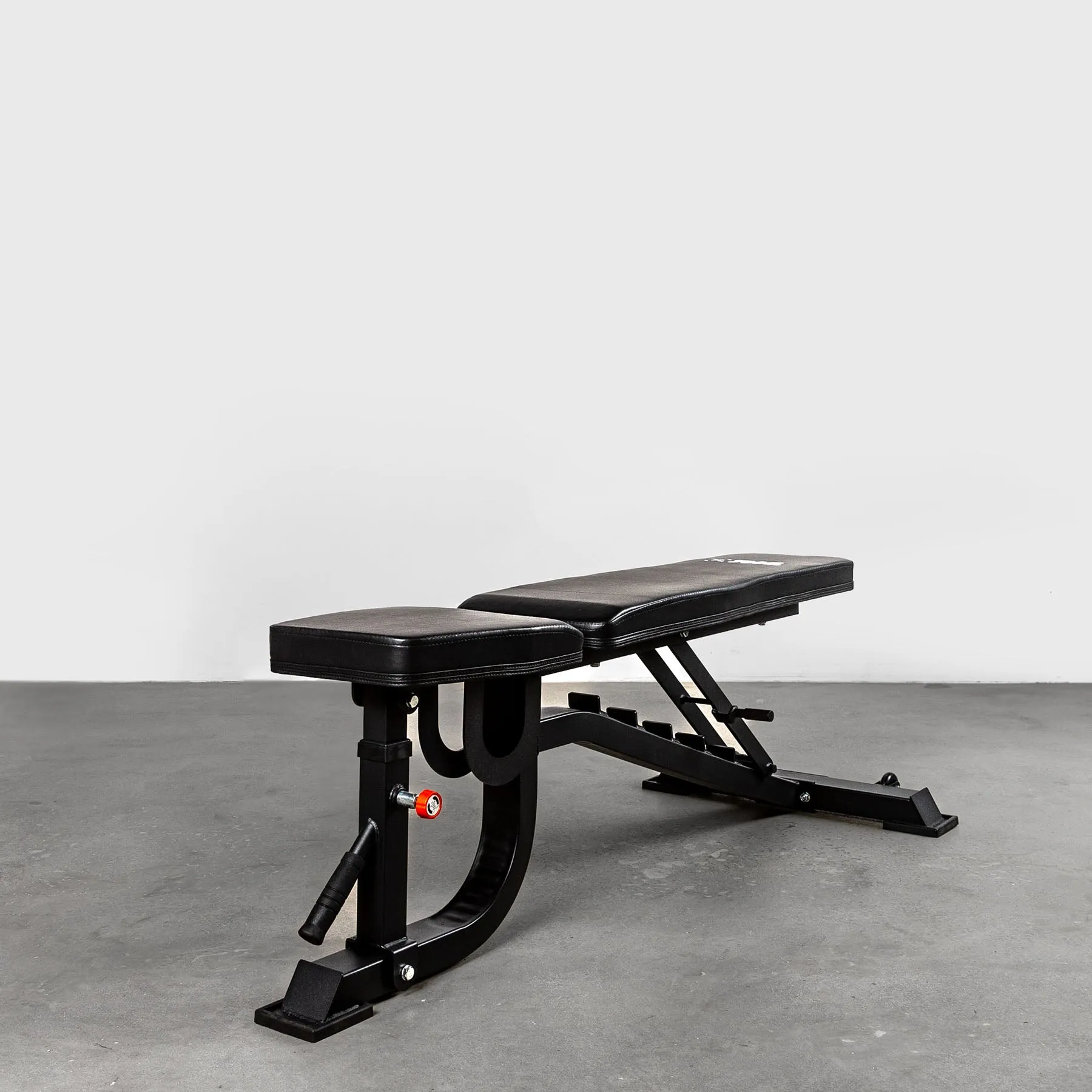 TWL - ADJUSTABLE BENCH