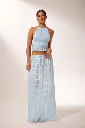 Two-Piece Set | Halter Top & Wide-Leg Pants | Lightweight & Chic
