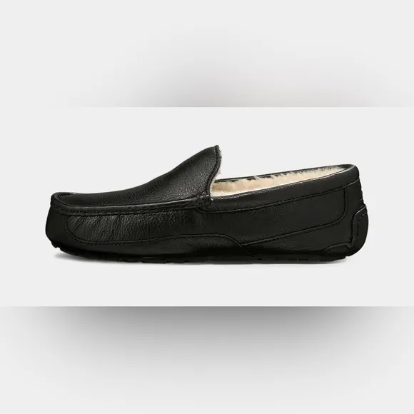 UGG Ascot Leather Loafer Slippers Men's Black Retails $120