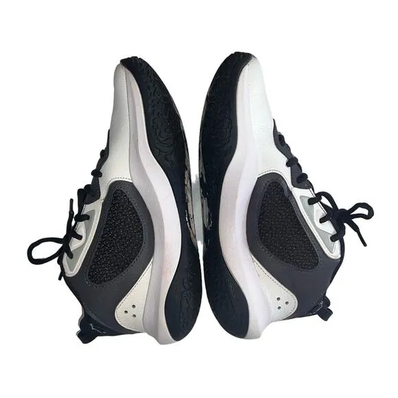 Under Armour Boys  Lockdown 6 Basketball Shoes White/ Jet Gray Black Size 4.5