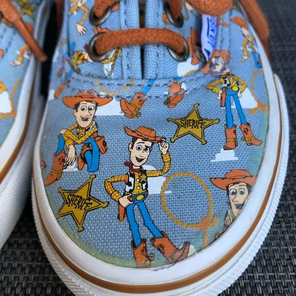 Vans Disney Toy Story Woody Sneakers shoes Unisex toddler size 12