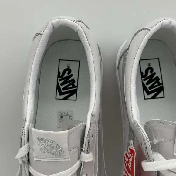 Vans Men's Gray and White Sneakers