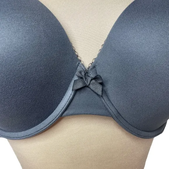 Victoria’s Secret Bra Sexy Perfect Shape Padded Push Up Plunge Smooth Seamless