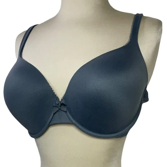 Victoria’s Secret Bra Sexy Perfect Shape Padded Push Up Plunge Smooth Seamless