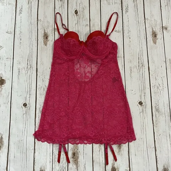 Victorias Secret Lace Bra Garter Slip Dress 36C Y2K Red Pink Lingerie Chemise