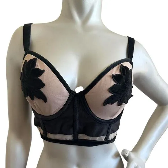 ✨Victoria’s Secret Longline Velvet Appliqué Detail Lined Demi Sz 36B Bra✨