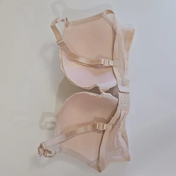 Victoria's Secret Sexy Tee Posey Lace Push Up Bra Nude 42D Padded Convertable
