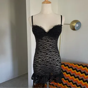 Victoria's Secret The Lacie Hearts Lace Coquette Baby Doll Slip Chemise