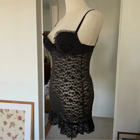 Victoria's Secret The Lacie Hearts Lace Coquette Baby Doll Slip Chemise