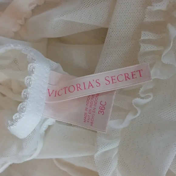 Victoria's Secret White Embellished Babydoll Nightie. Size 36C