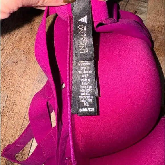 Victorias Secret KNOCKOUT Front Close Sports Bra Magenta Pink Max Support 34DD