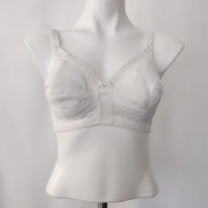 Vintage 1980s White Lace Wire Free Bullet Bra NEW