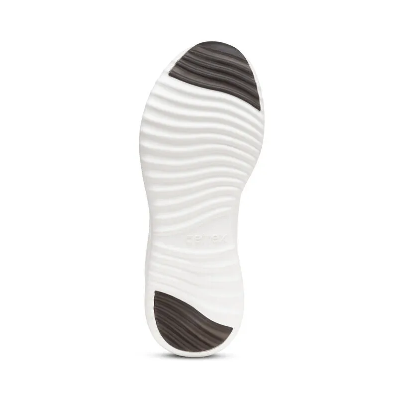 WOMEN'S AETREX ANGIE ARCH SUPPORT SNEAKERS SHIMMERY | BLACK