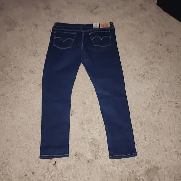 Women's Levi's 711 Skinny Jeans Size 30x 28  (10S)