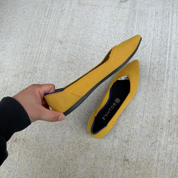 Womens Rothy’s Flats Shoes