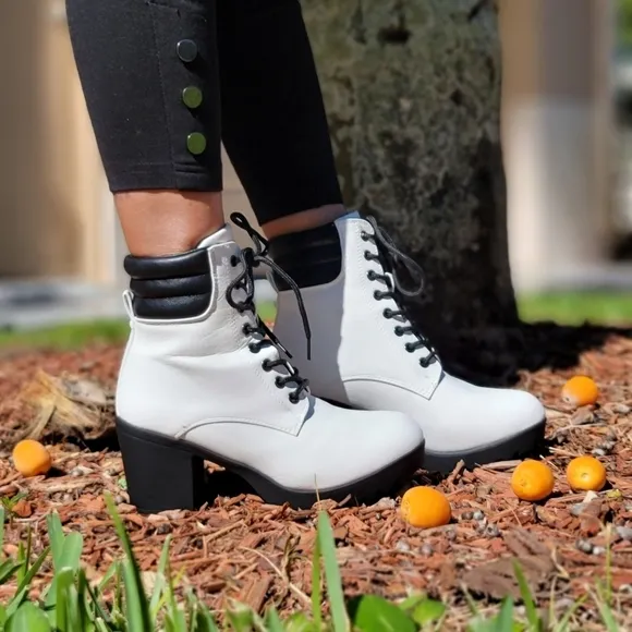 Women's White Chunky Block High Heel Ankle Booties