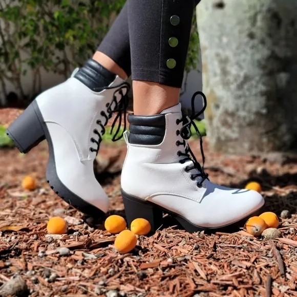 Women's White Chunky Block High Heel Ankle Booties