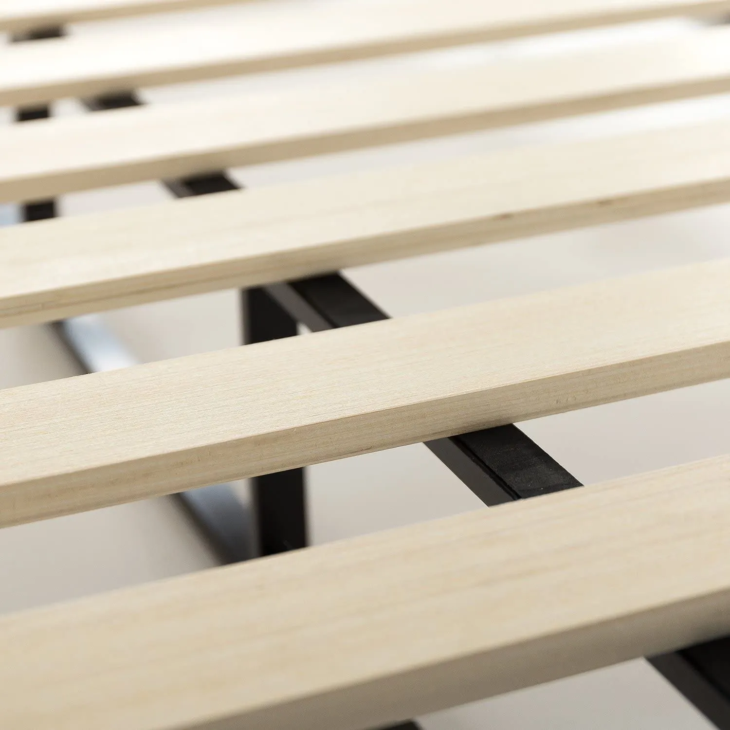 Zinus 9 Inch High Profile Metal Smart Box Spring / Mattress Foundation / Wood Slat Support / Easy Assembly, Queen! Eliminates the problem of a box spring not fitting up stairways, halls etc. Comes in a box to be assembled! Retails $189 